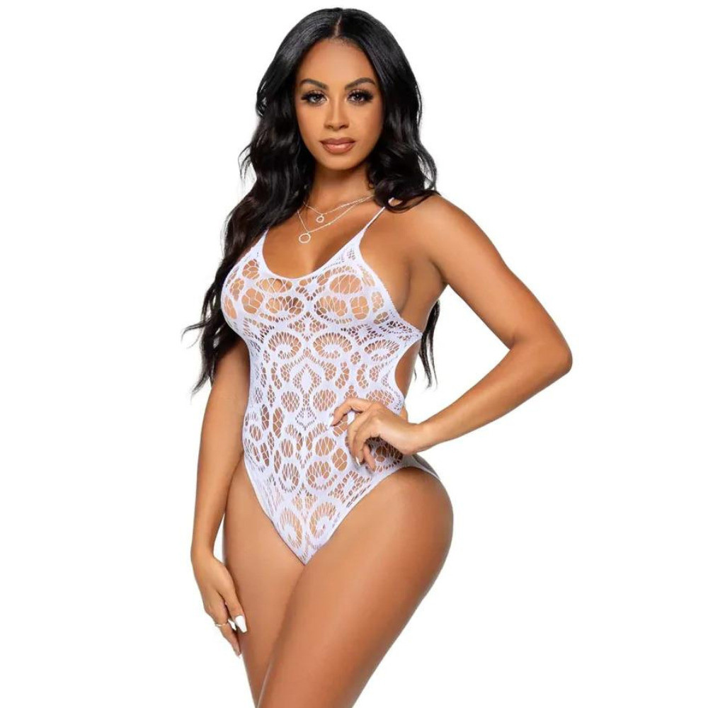 SEAMLESS SCROLL LACE TEDDY WITH NEARLY
